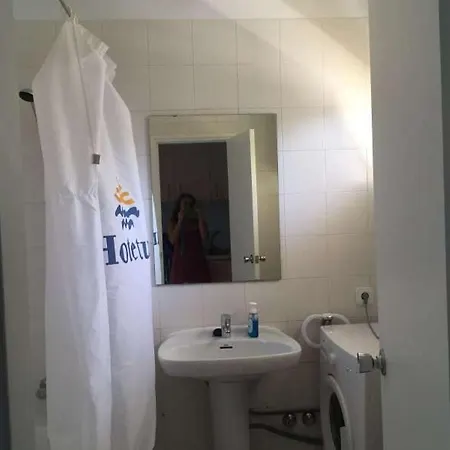 Sleeps 2 Pool Wifi